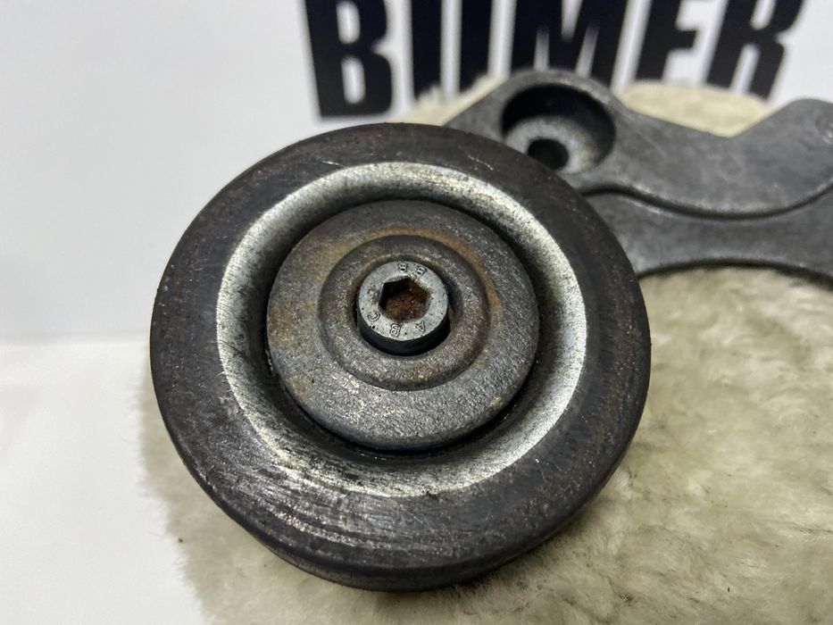 Кронштейн Крепления Генератора БМВ Е39 Е46 Е38 Е53 М57 2.5 3.0 2248561