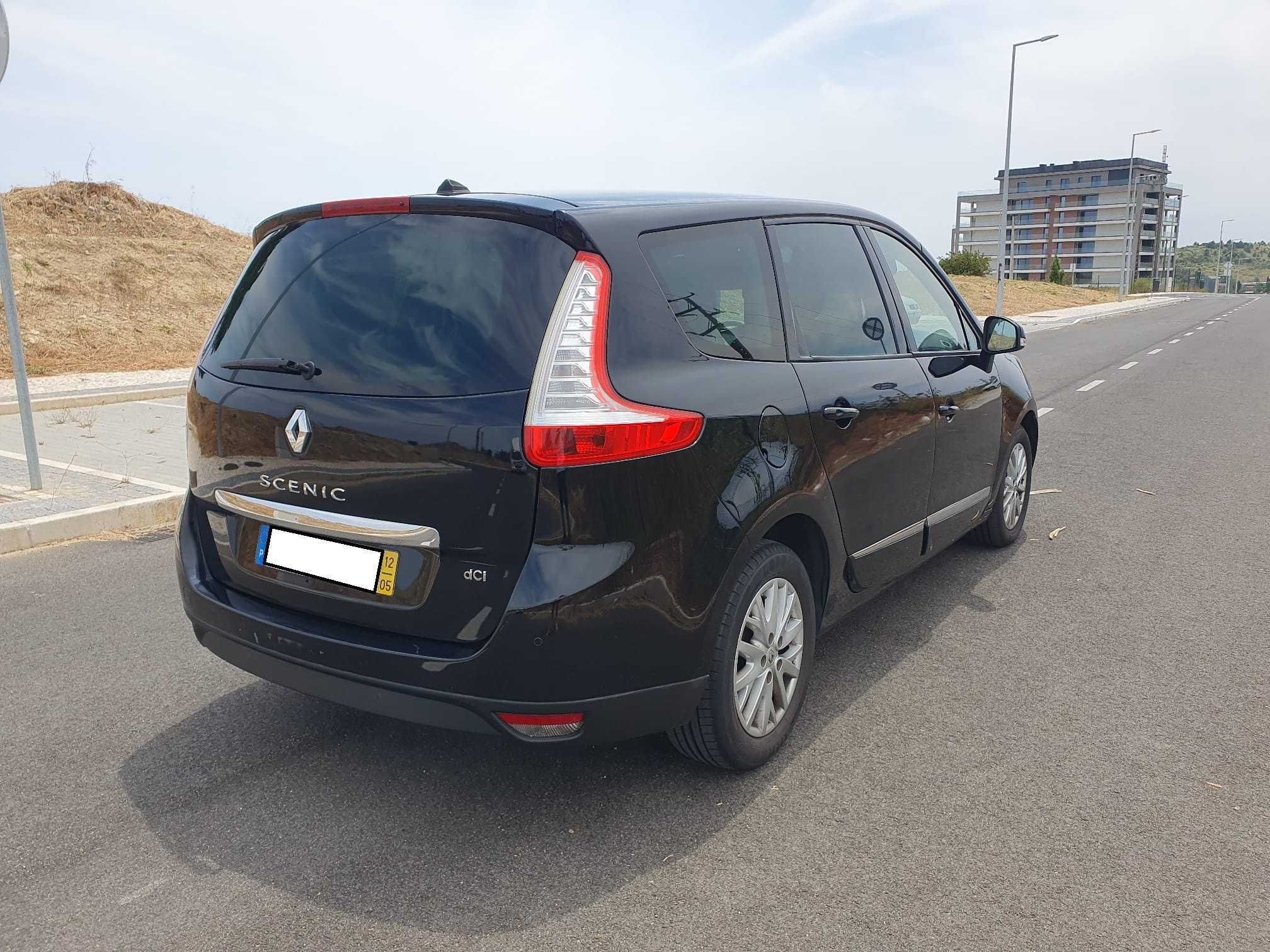 Grand Scénic 1.6 130cv dCi Bose – Familiar 7 lugares excelente estado
