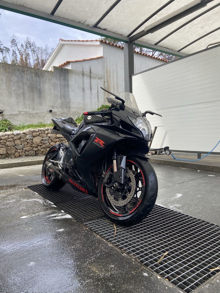 Suzuki GSXR 750 k6