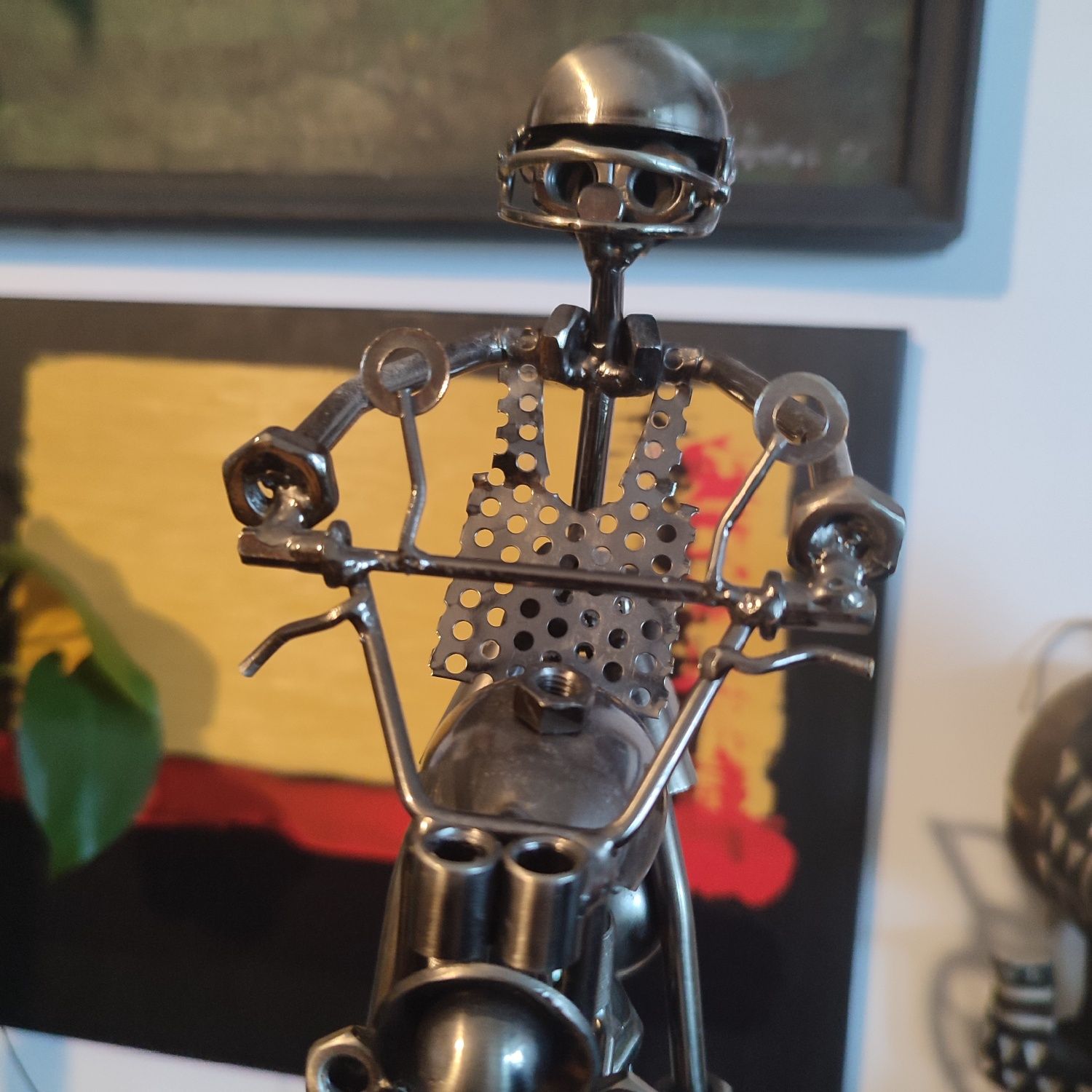 Figurka, motocyklista, rzeźba, metaloplastyka, handmade