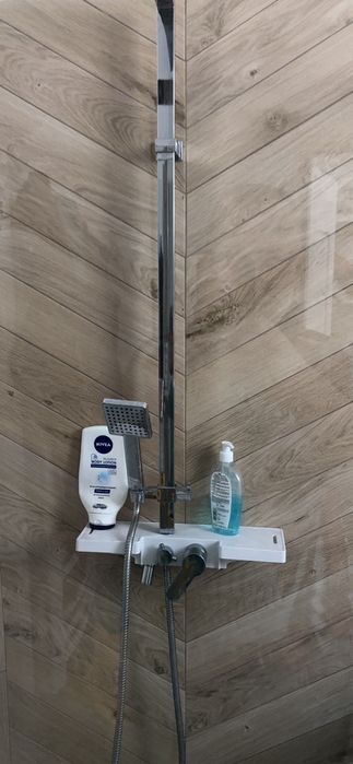 Płytki gresowe APE Chevron jodełka