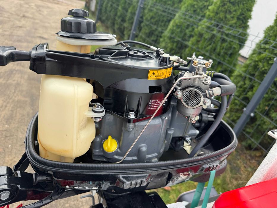 Łódka wędkarska 4 m + silnik Suzuki 6 KM stabilna, zadbana,