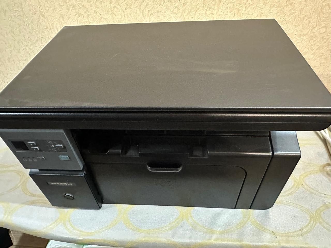 Продам МФУ НР M1130
