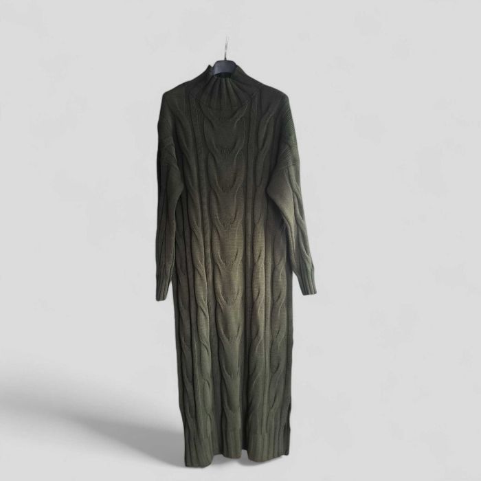 Sukienka sweterkowa plus size khaki MIDI