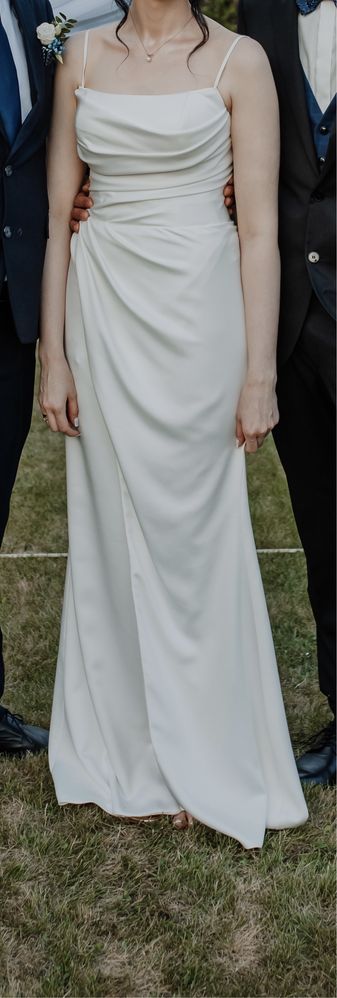 Minimalistyczna Suknia ślubna