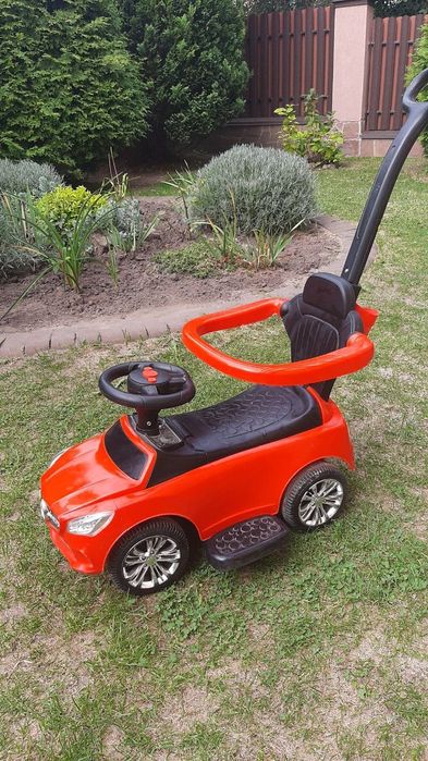 Машинка на вік 1-3 роки!