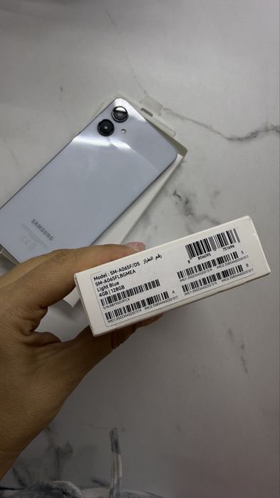 Смартфон Samsung Galaxy A06 4/128GB Light Blue