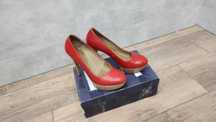 Buty damskie skórzane czółenka czerwone 38-39 Ryłko 25-25,5