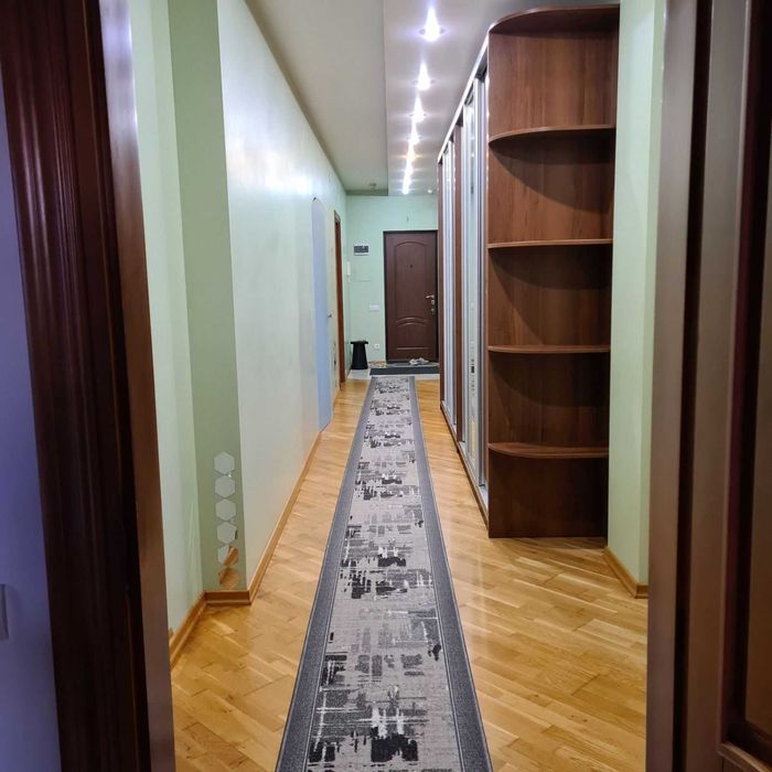 Оренда 3-кім. квартири на вул. Панча