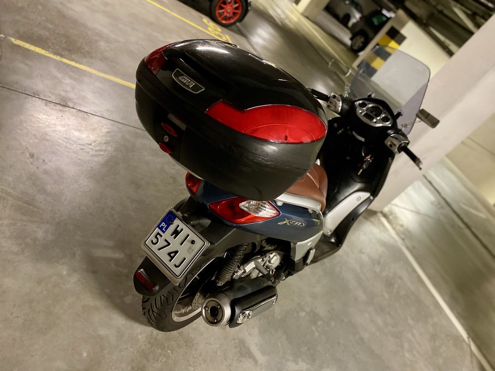 Yamaha x-city 250i wtrysk kufer GIVI nowe opony 2008r.