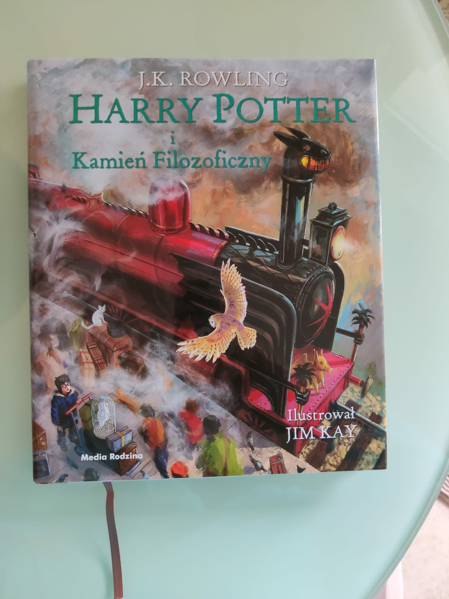 Harry Potter i Kamień Filizoficzny" J.K. Rowling