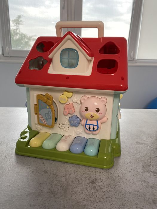 Розвиваюча іграшка