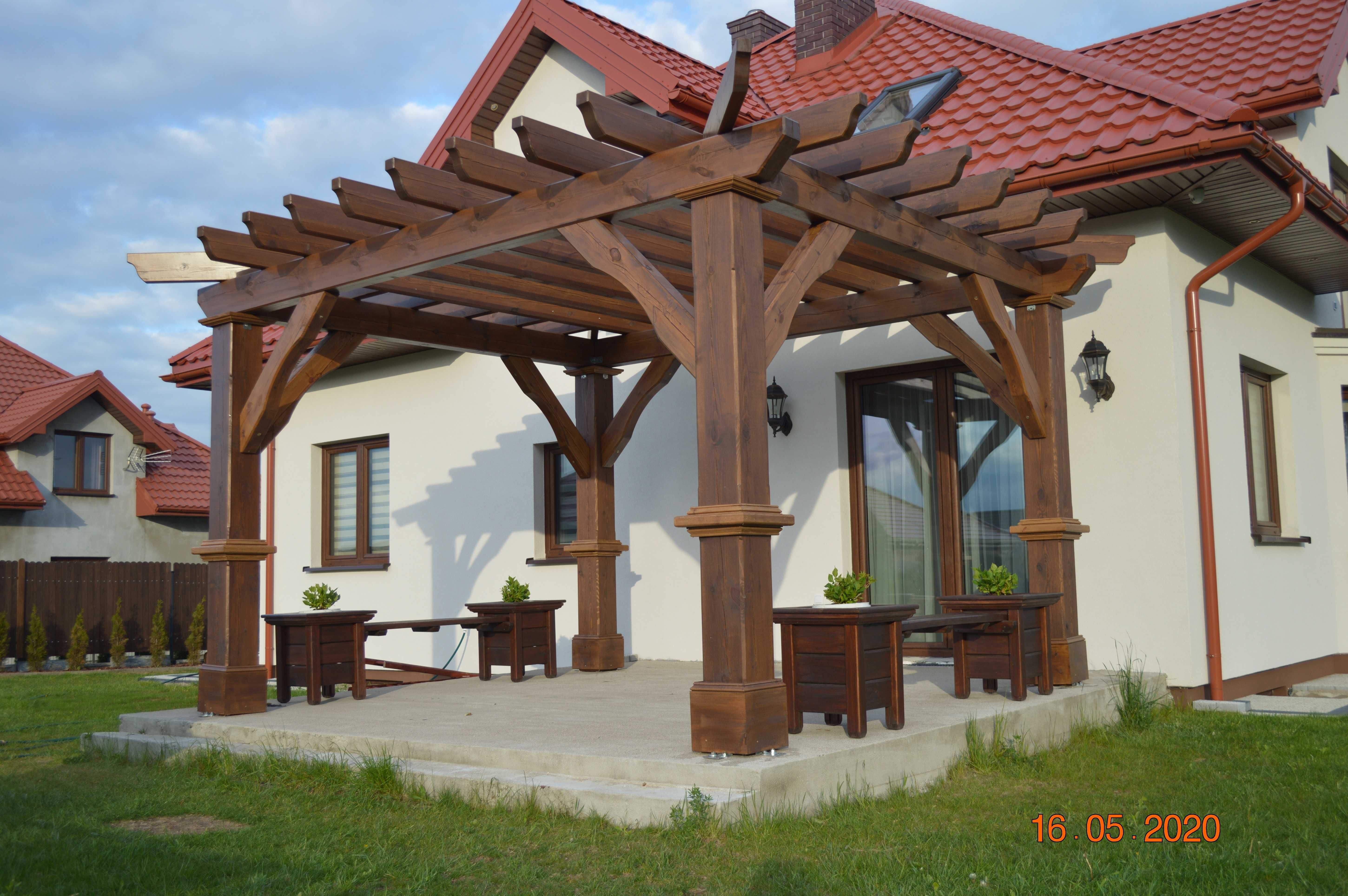 Pergola zadaszenia zabudowy tarasy taras drewno klejone żaluzje