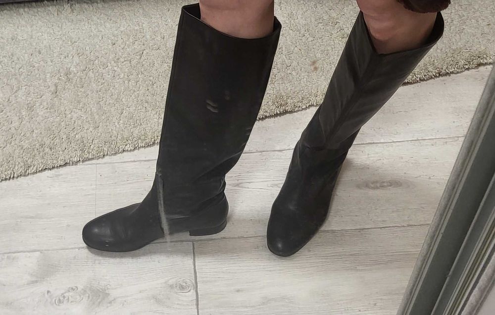 Шкіряні трендові чоботи