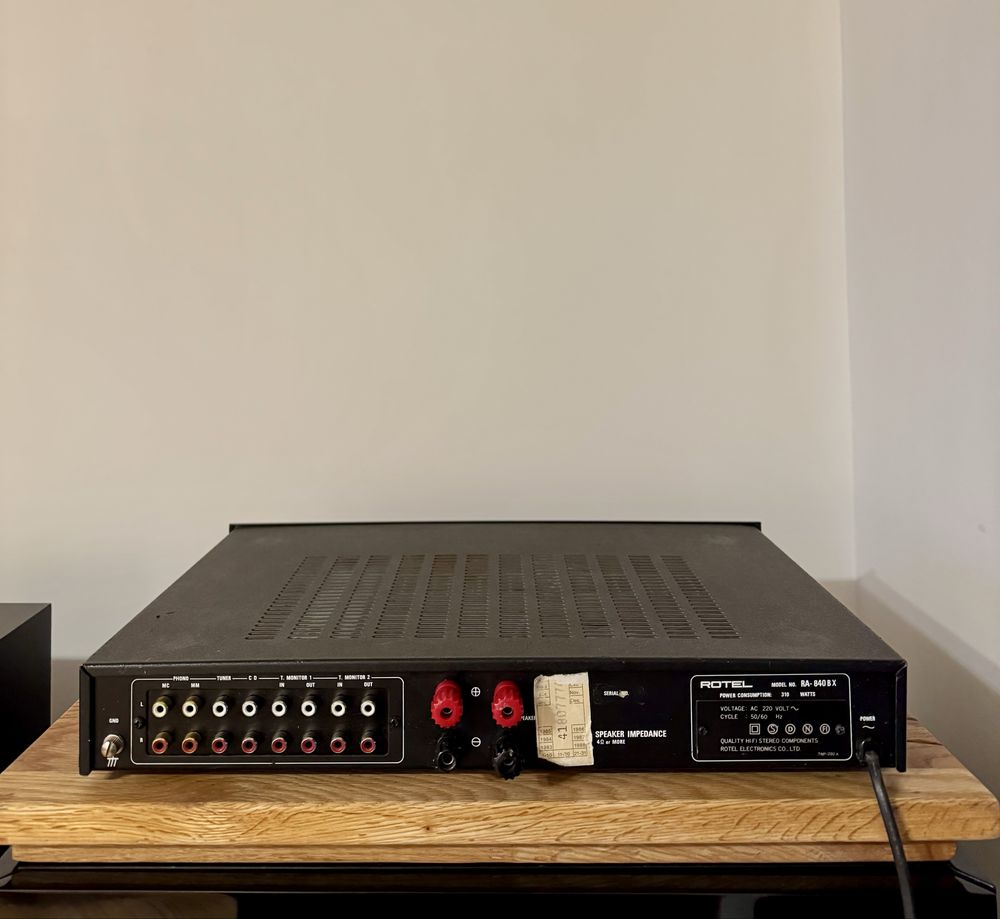 Rotel Ra 840 Bx wzmacniacz stereo
