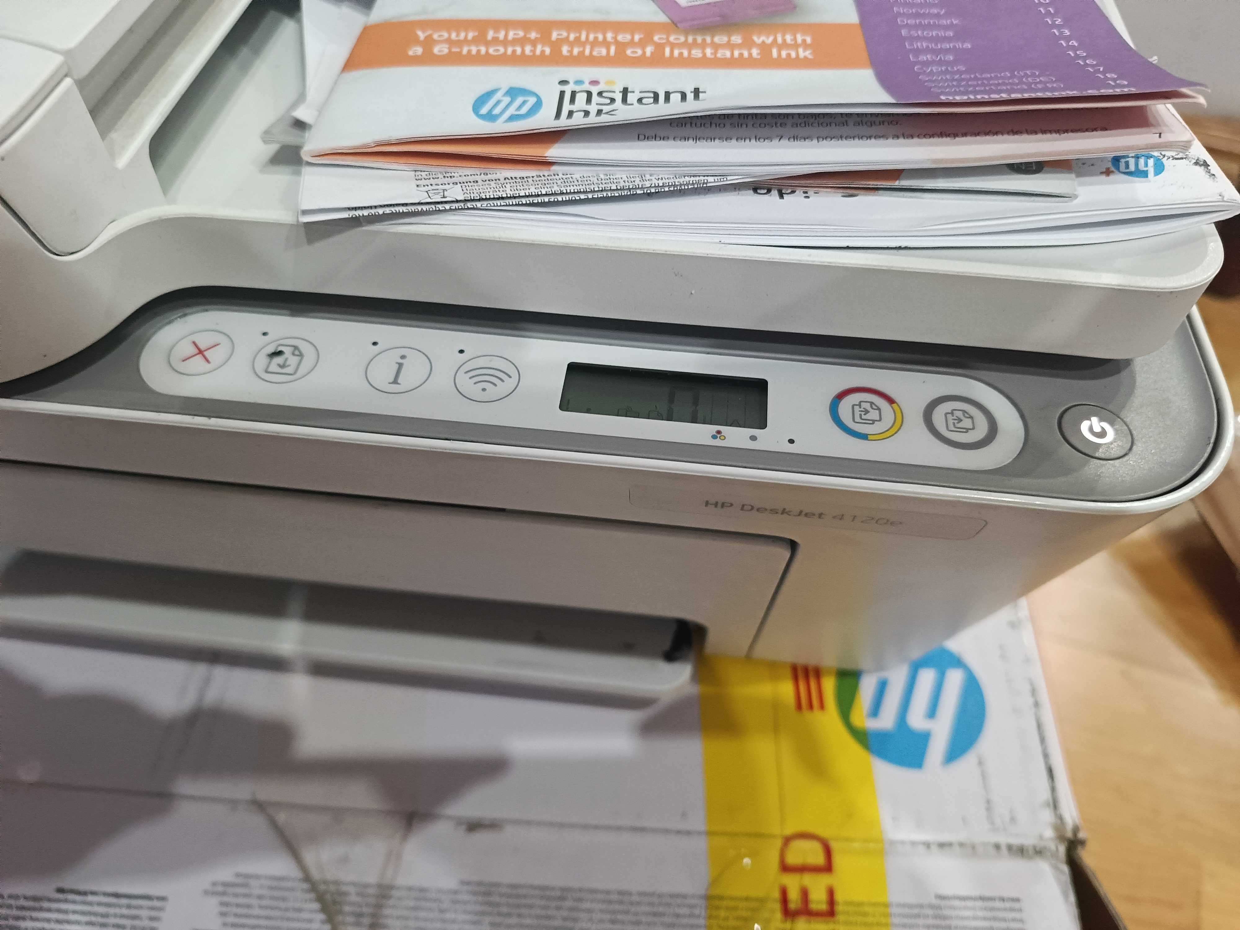 Urządzenie wielofunkcyjne HP DeskJet Plus 4122e