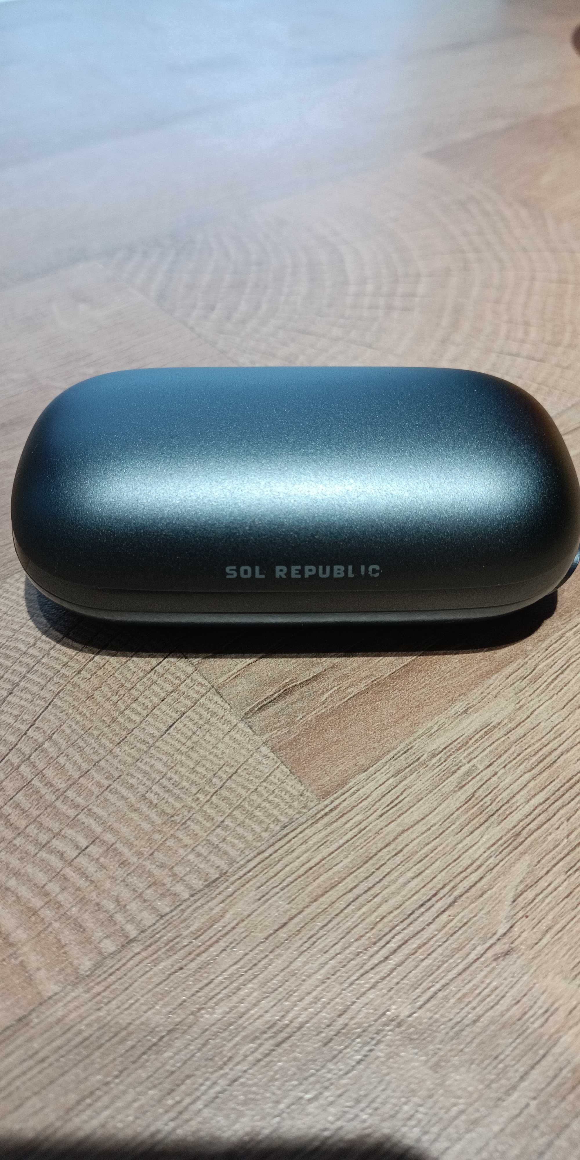 SOL Republic AMPS AIR Black