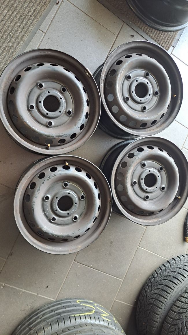 Felgi 15 cali Ford Transit Camper Komplet Jak Nowe FV