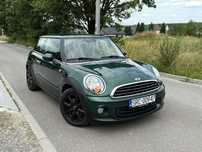 MINI ONE Cooper , Bogato wyposazony , zadbany .