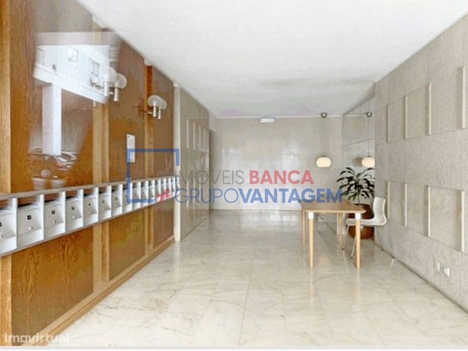Apartamento T6,  Lisboa