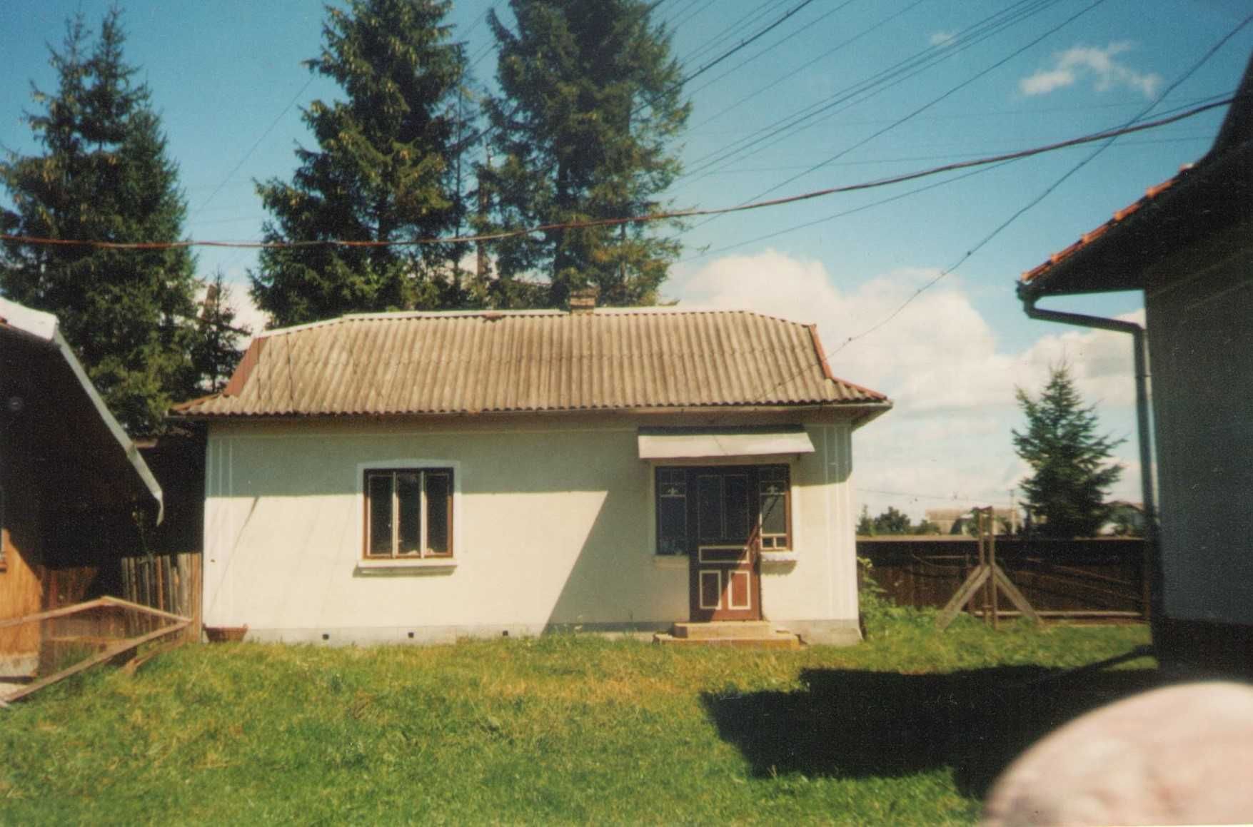Земельна ділянка 85 сот. з будинком в селі Мишин