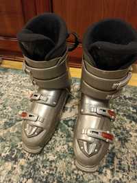 Buty narciarskie Nordica, męskie, rozmiar 45, czteroklamrowe