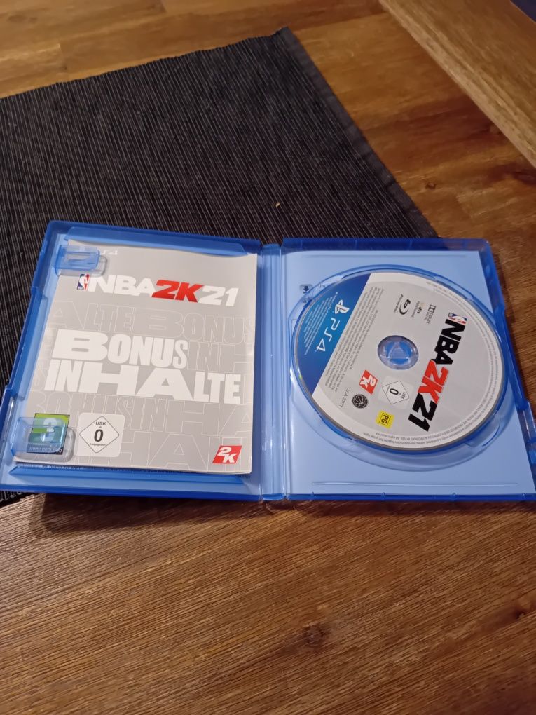 Sprzedam grę na PS4 NBA 2K21