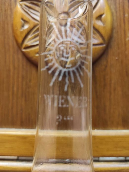 Klosz lampy naftowej 18 cm. Kominek Wiener do lampki