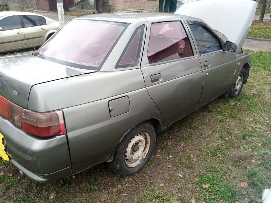 Продам ваз 2110 на ходу