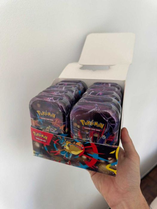 Mega Heroes: Mini Tin