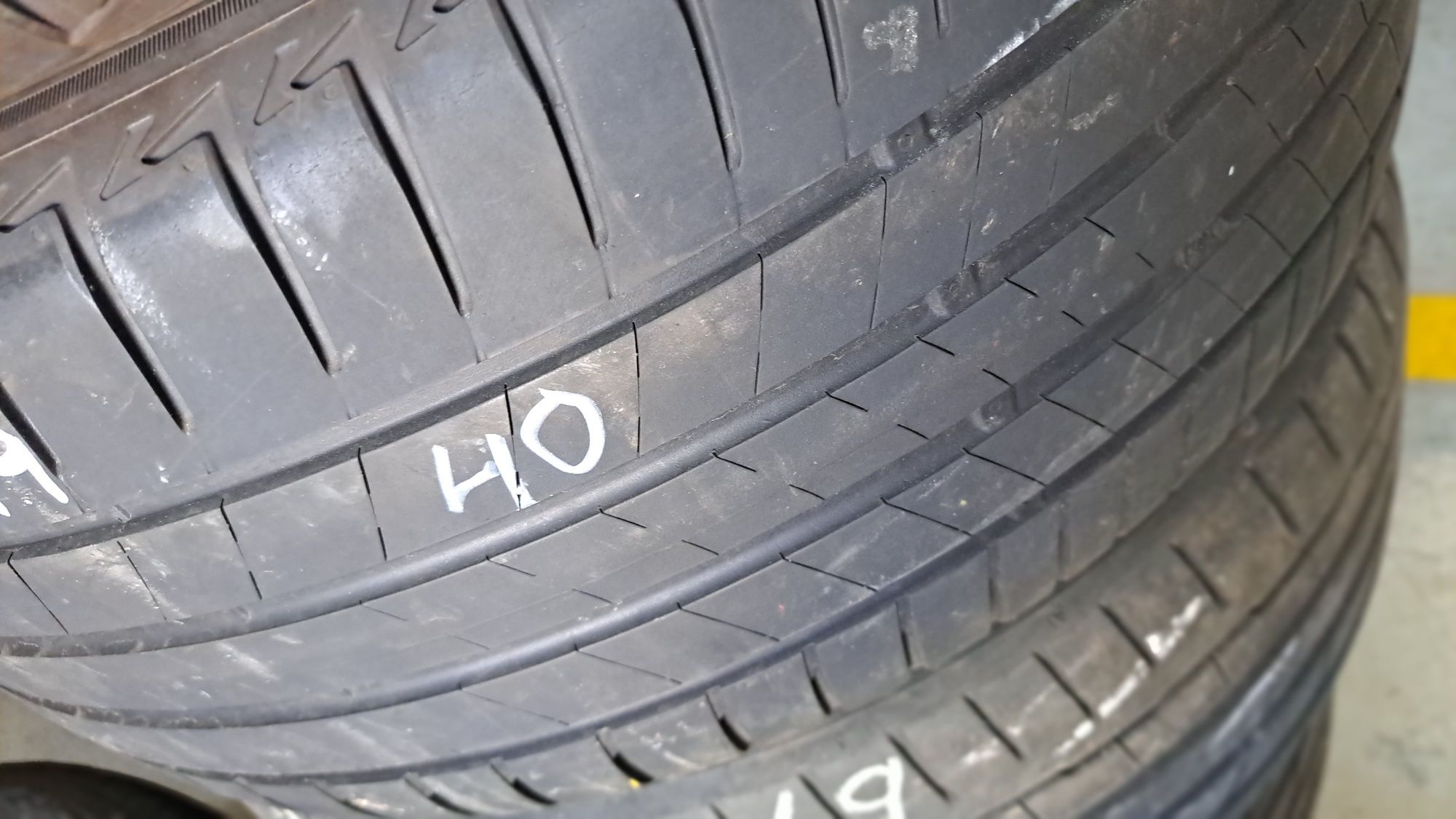 Pneus 245/40/19 hankok e  Bridgestone turanza 005 c montagem e calibra