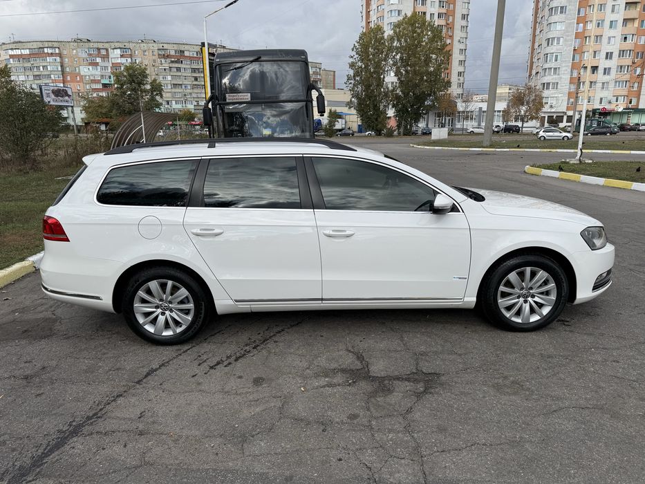 Passat B7 Не фарбований