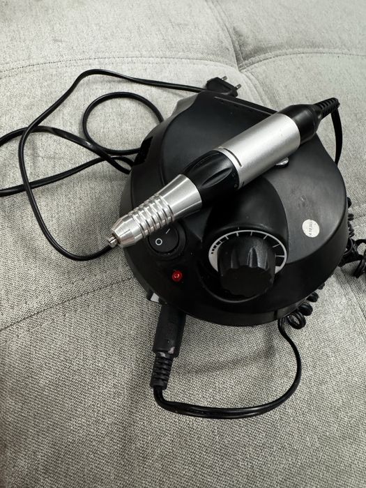 Лампа і фрейзер для манікюру