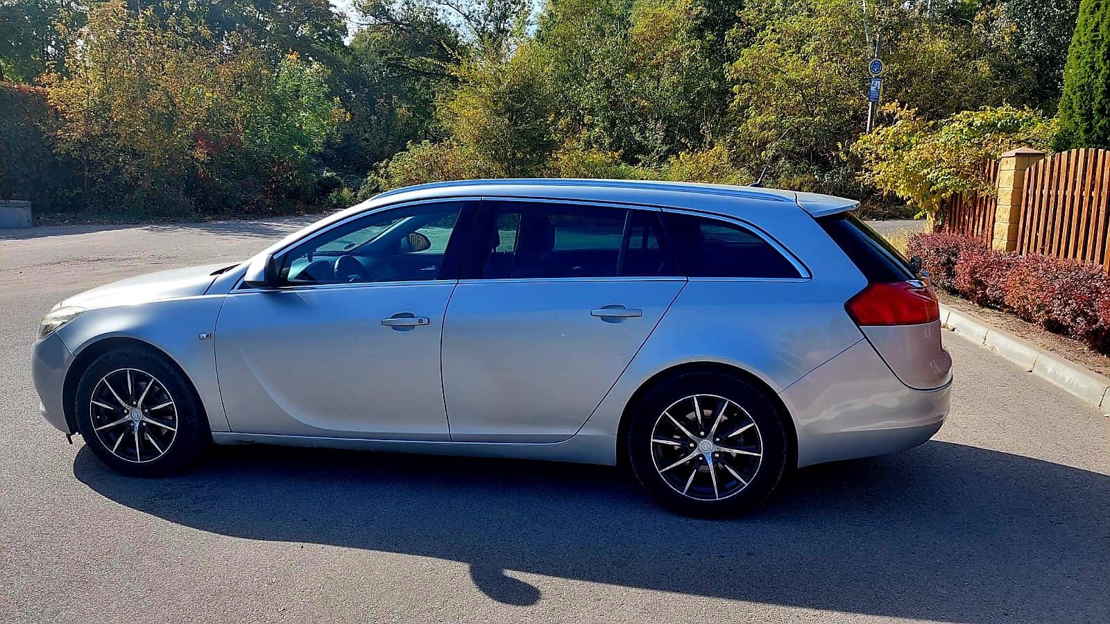 Opel Insignia дізель 2.0