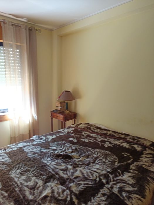 Sommier tamanho XL (king size) com colchão e arrumação