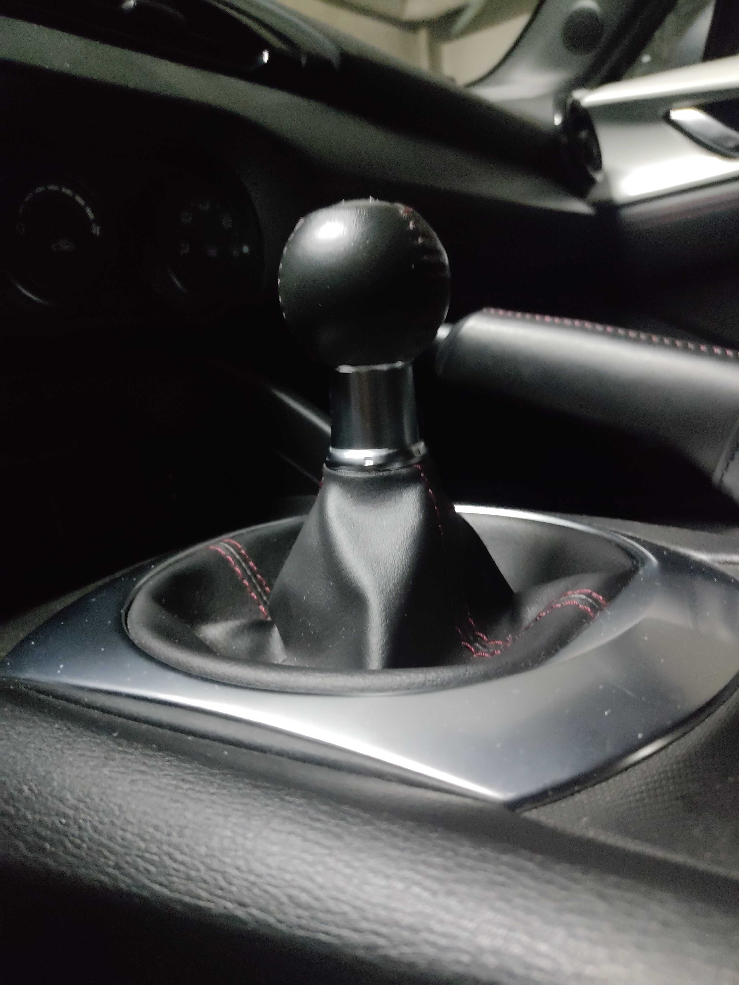 Mazda MX 5 igual a novo