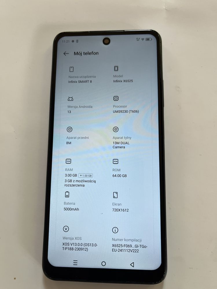 Telefon infinix smart 8