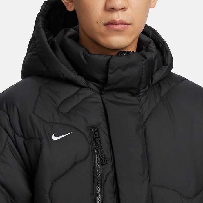 Оригінальна Куртка Nike  Розмір XL