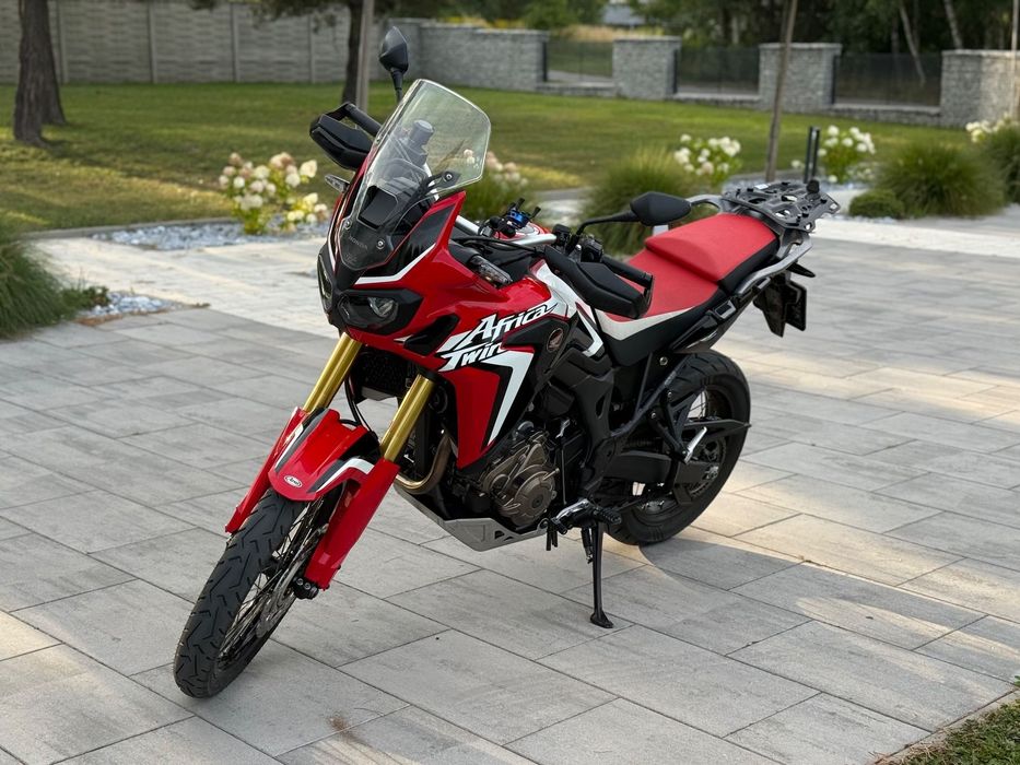 Honda CRF Honda Africa Twin 1000 stan idealny