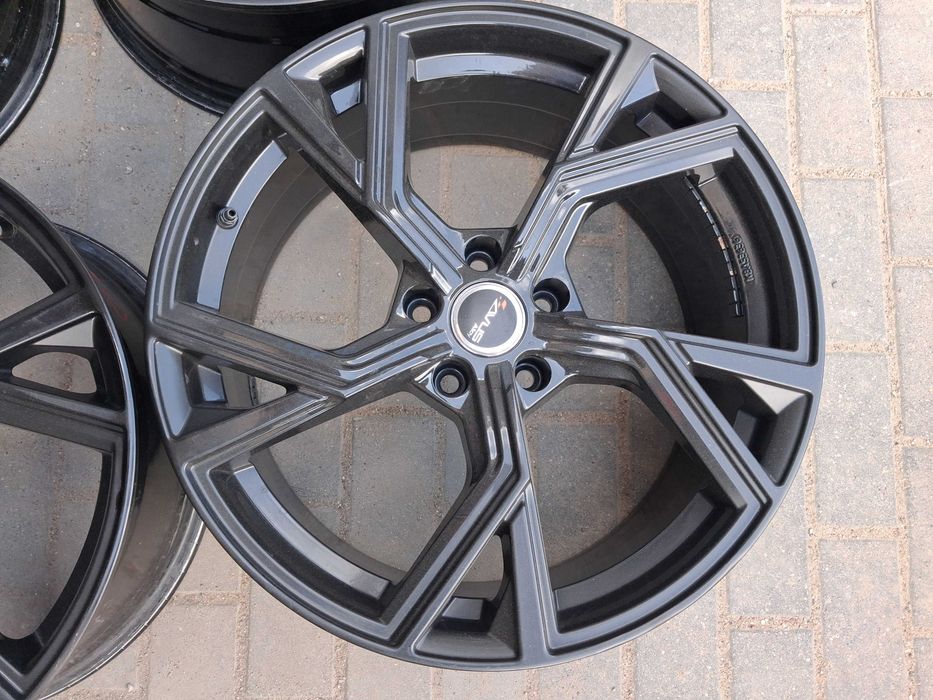 4x felgi alu R19 5x112 Avus Audi A3 A4 A5 A6 A8 Q3 Q5 Skoda Superb Vw