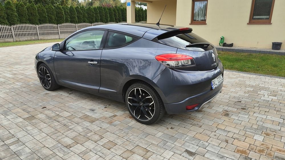 Renault Megane 3 GT coupe 2.0 dci 163hp