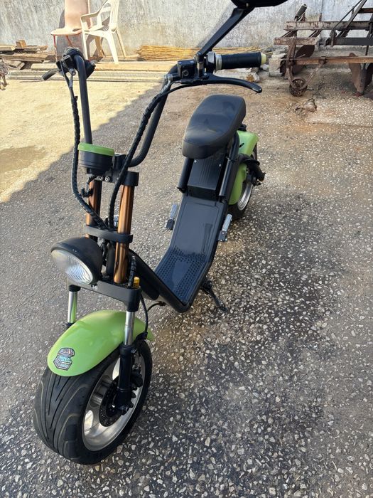 Scooter eletrica