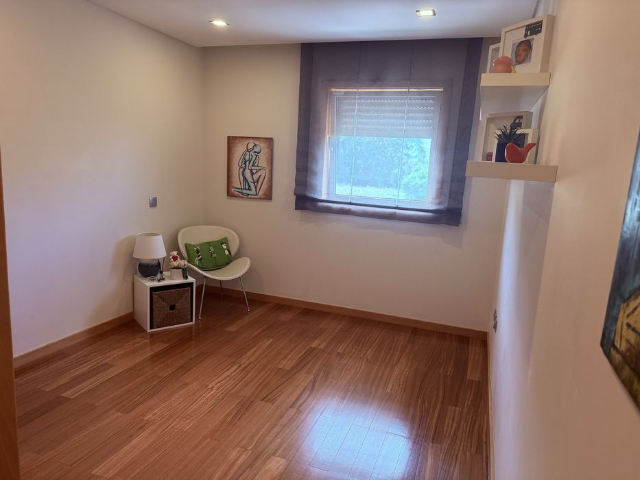 Moradia T4 C/Piscina