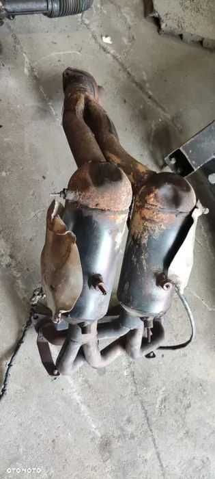 Puszki katalizatorów z kolektorem wydechowym Alfa Romeo GT 156 2.0 JTS