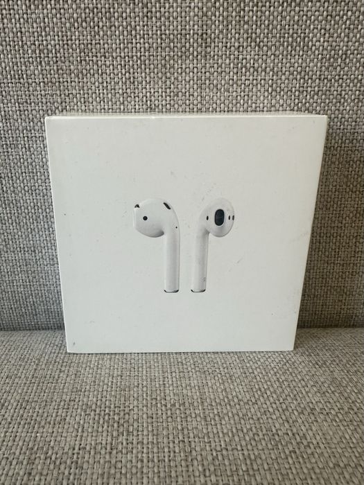Apple AirPods 2 - oryginalne słuchawki bezprzewodowe