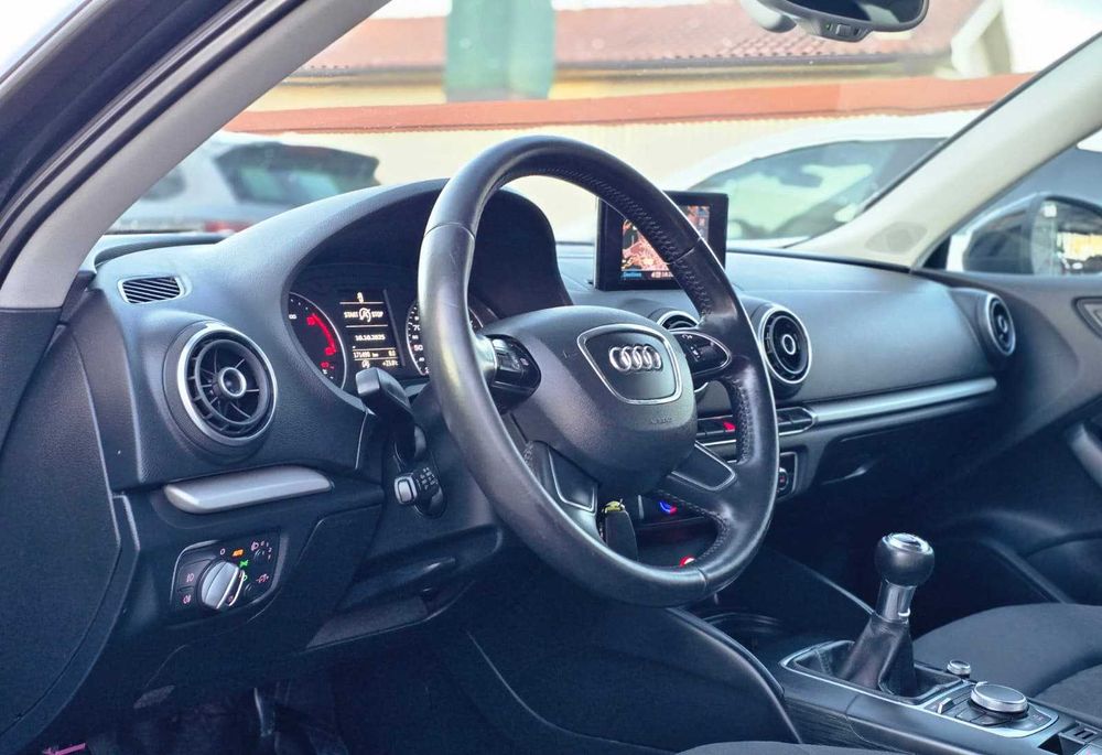 AUDI A3 SPORTBACK 8V S LINE 1.6TDI 110CV "LOOK RS3"