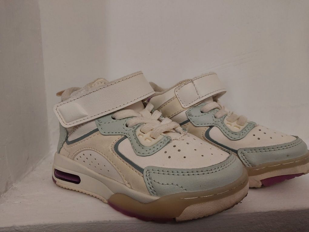 Buty sportowe adidasy za kostkę Zara 23