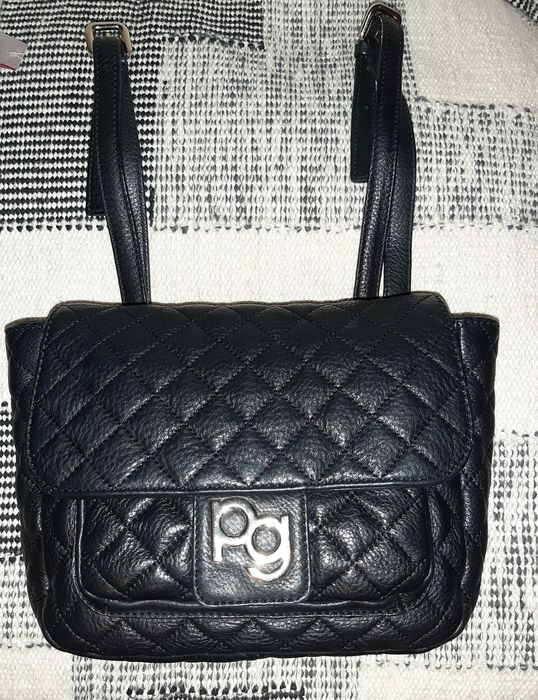 Carteira_Mochila em pele Purificacion Garcia