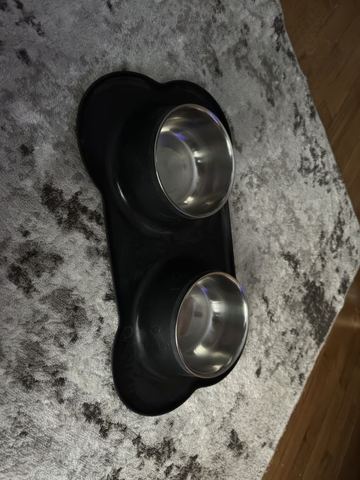 Bebedouro / Comedouro em formato de osso