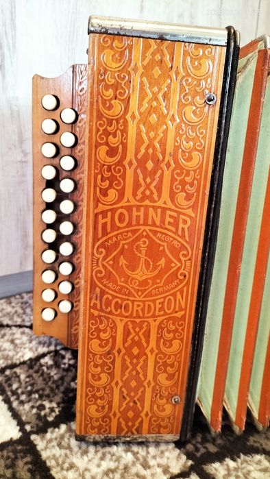 Akordeon lata 30 HOHNER
